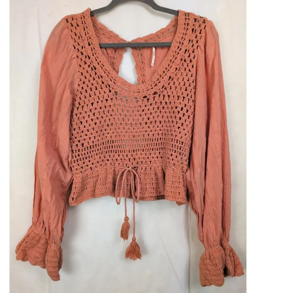 Free People Megan crochet balloon sleeve top Size Medium Boho Festival Hippie